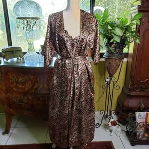 Enchanted Lingerie Women's Leopard Robe & Nightgow
